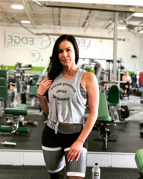 kendra lust trainer